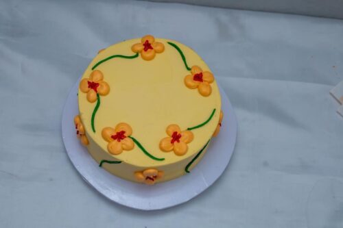 Decorated Cake (Size 6)